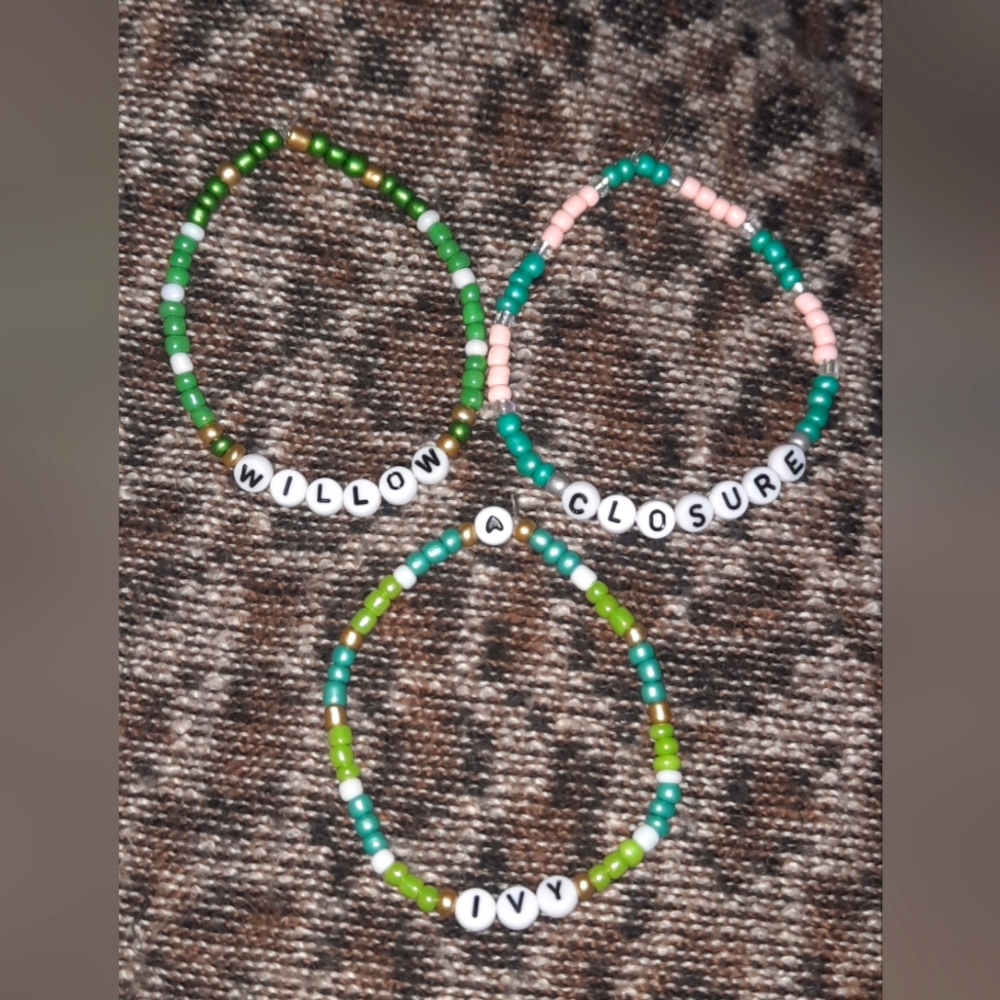 Taylor Swift bracelets